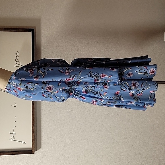 I.N.C.  international concepts,  V-Neck, Mini Dress, NWT - Picture 4 of 12